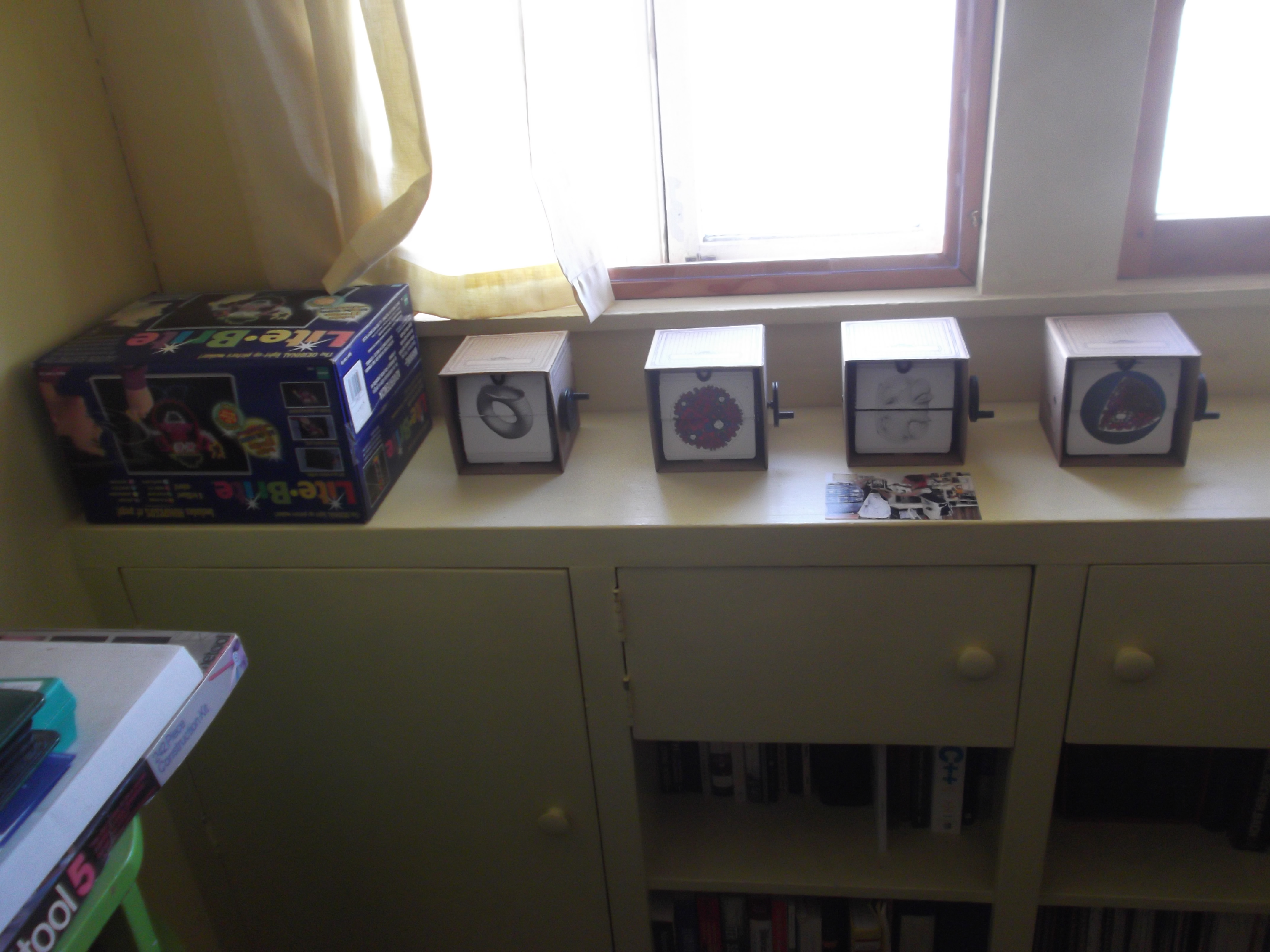 See Marvel & Rosen's FlipBooKits